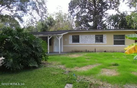 2558 Lamee Ln, Jacksonville, FL 32207