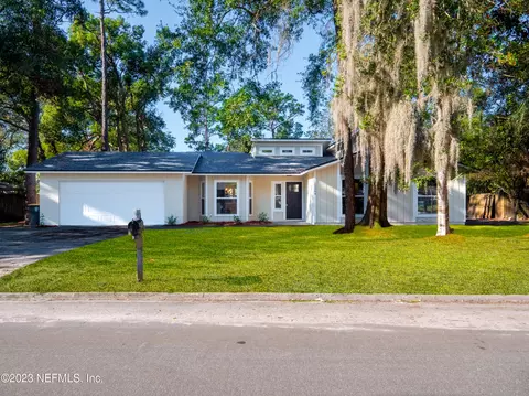 12084 Blackfoot Trl, Jacksonville, FL 32223