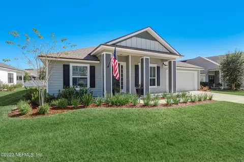 86760 Lazy Lake Cir, Yulee, FL 32097