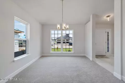 8289 Helmsley Blvd, Jacksonville, FL 32219