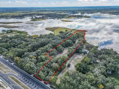 1843 Fl-20, Hawthorne, FL 32640