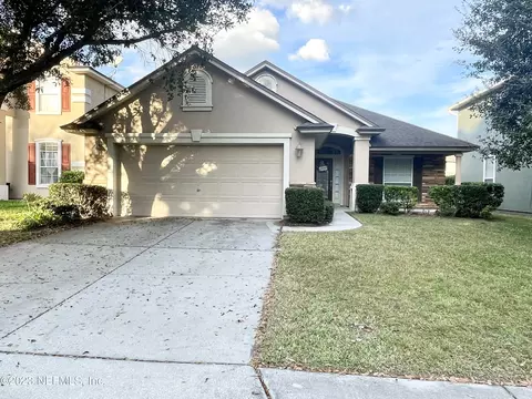 3570 Live Oak Hollow Dr, Orange Park, FL 32065