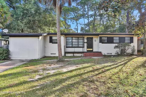 3031 Cesery Blvd, Jacksonville, FL 32277