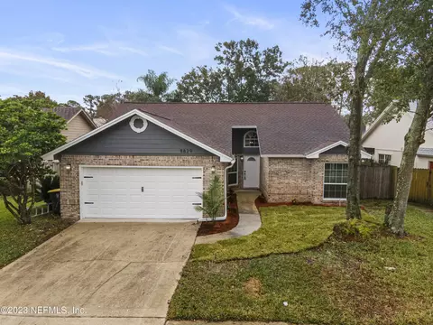 8829 Nature View Ln W, Jacksonville, FL 32217