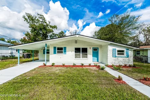 7425 Centauri Rd, Jacksonville, FL 32210