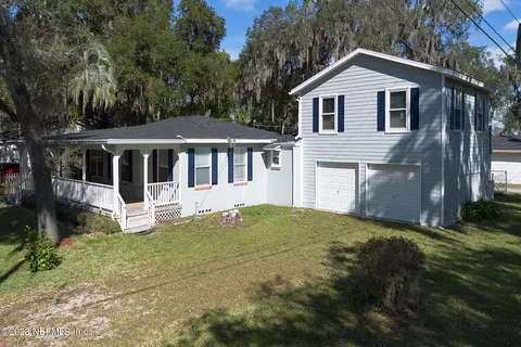 702 Myrtle Ave, Green Cove Springs, FL 32043