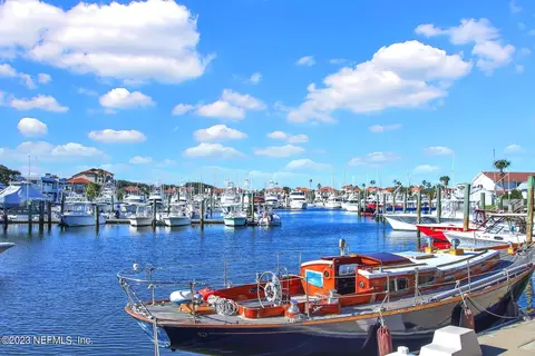 201 Yacht Club Dr #24, Saint Augustine, FL 32084