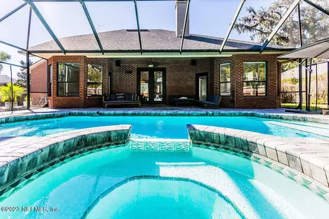 1866 Sentry Oak Ct, Fleming Island, FL 32003