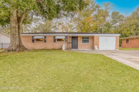 9514 Gisborne Dr, Jacksonville, FL 32208