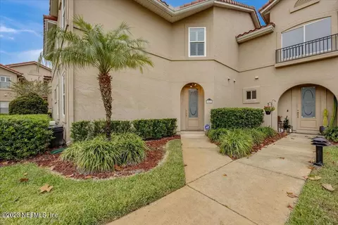 3847 Lavista Cir, Jacksonville, FL 32217