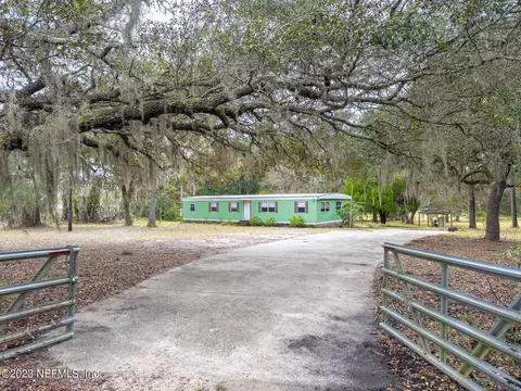 147 Beecher Springs Rd, Pomona Park, FL 32181