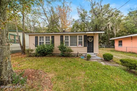 3341 Dignan St, Jacksonville, FL 32254