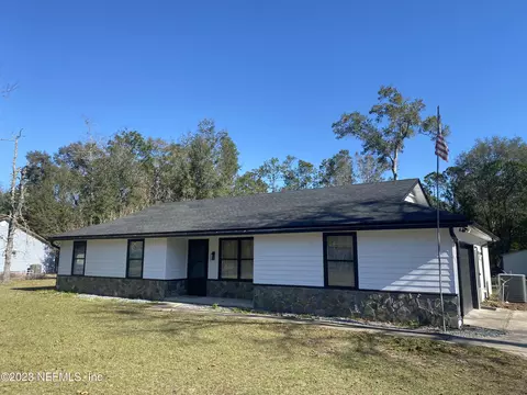 4502 Junction Dr, Middleburg, FL 32068