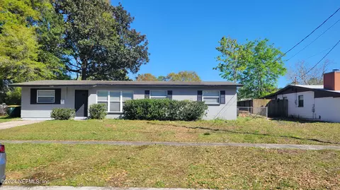 11685 Shellfish Dr, Jacksonville, FL 32246