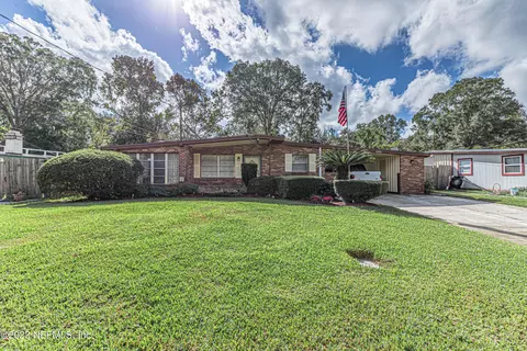 6956 Arques Rd, Jacksonville, FL 32205