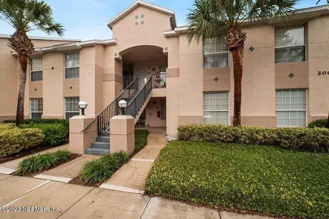 210 Augusta Cir, Saint Augustine, FL 32086