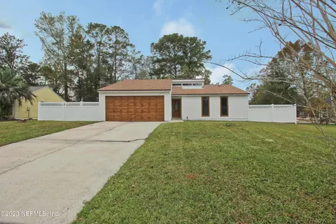 3166 Vine St, Orange Park, FL 32065