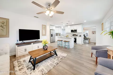 7404 Bamberg Rd, Jacksonville, FL 32277