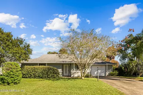 18 Covington Ln, Palm Coast, FL 32137