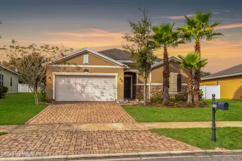 15810 Bainebridge Dr, Jacksonville, FL 32218
