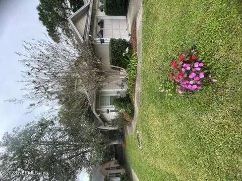 3554 Rain Forest Dr W, Jacksonville, FL 32277