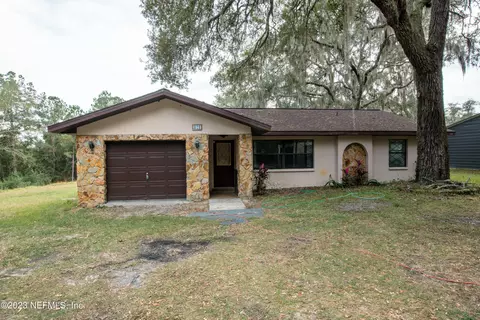 121 Serena Cir, Melrose, FL 32666