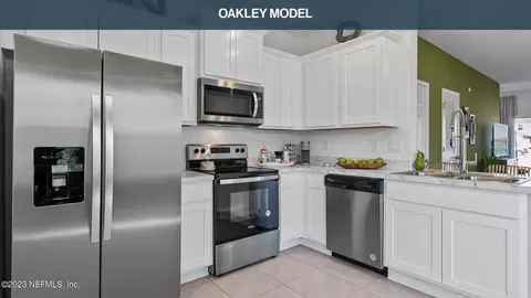 9005 Gifford Dr, Jacksonville, FL 32220