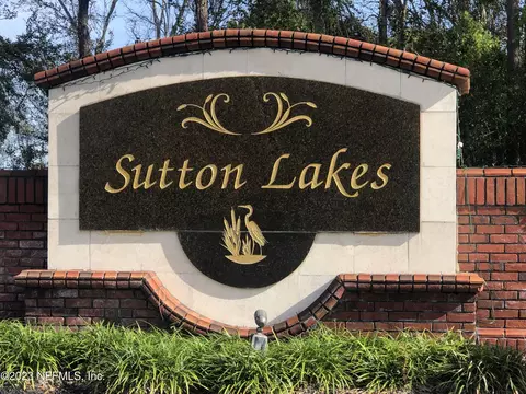 11390 Aston Hall Dr S, Jacksonville, FL 32246