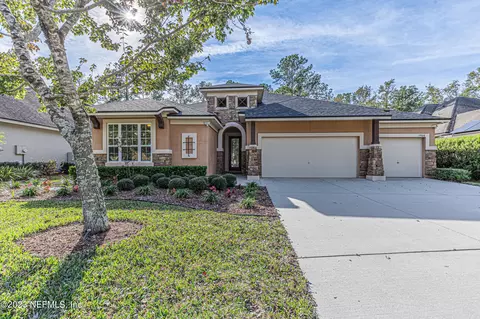1908 Salt Creek Dr, Fleming Island, FL 32003