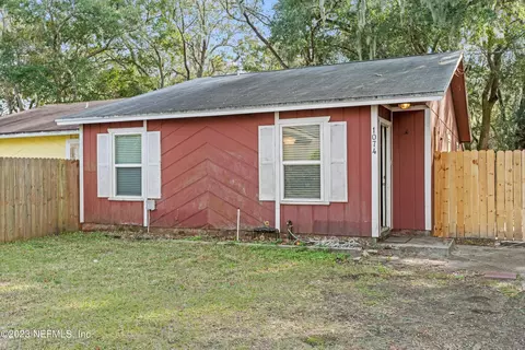1074 Assisi Ln, Jacksonville, FL 32233