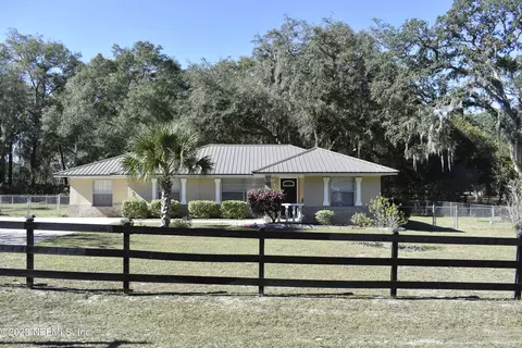 5812 SE 229th Ter, Hawthorne, FL 32640