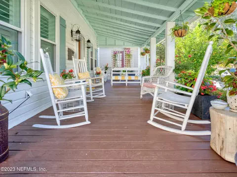 124 S 5th St, Fernandina Beach, FL 32034