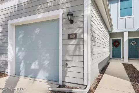 160 Scotch Pebble Dr, Saint Johns, FL 32259