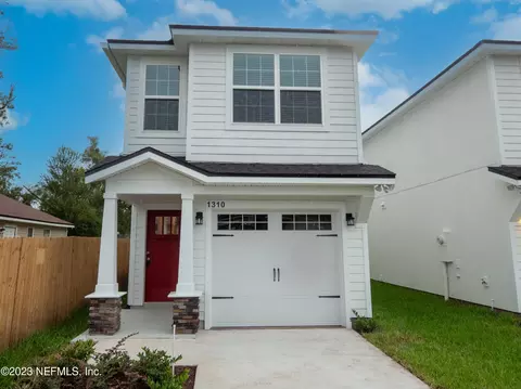 1310 Mull St, Jacksonville, FL 32205