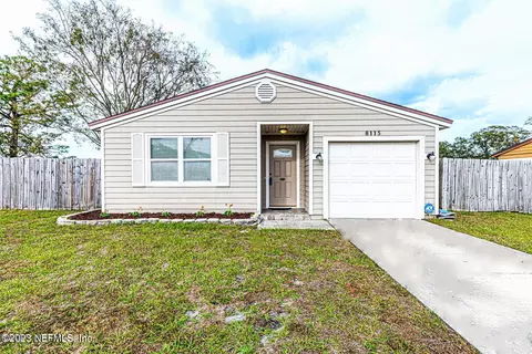 8115 Spring Lake Rd N, Jacksonville, FL 32210