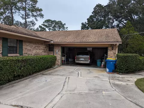 9710 E Carbondale Dr, Jacksonville, FL 32208