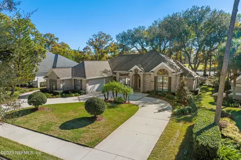 13062 Biggin Church Rd S, Jacksonville, FL 32224