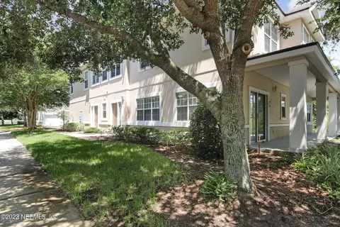 12419 Forest Lake Cir #2, Jacksonville, FL 32225
