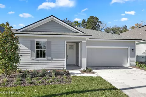 61 Moana Ct W, Palm Coast, FL 32137