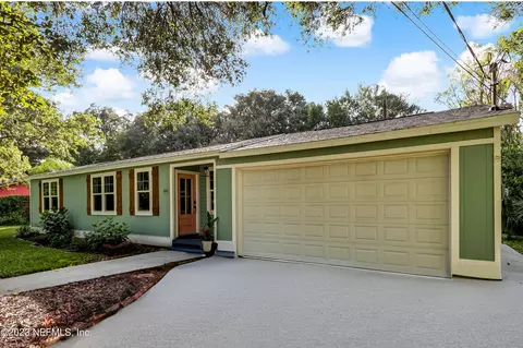 1249 S 5th St, Fernandina Beach, FL 32034