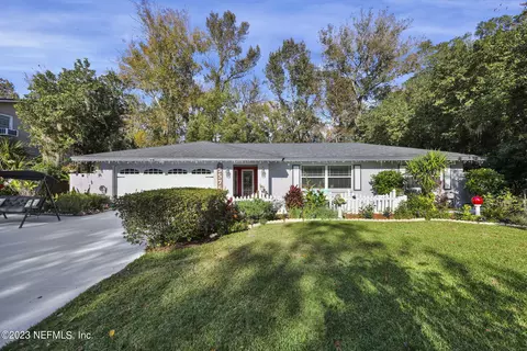 5575 Jackson Ave, Orange Park, FL 32073