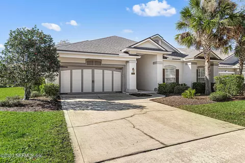 915 Gallier Pl, Saint Johns, FL 32259