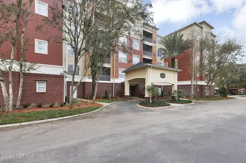 4480 Deerwood Lake Pkwy #243, Jacksonville, FL 32216