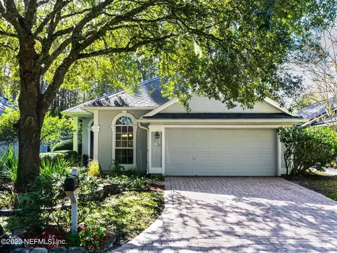 876 Putters Green Way N, Saint Johns, FL 32259