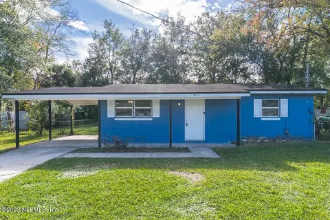 7036 Christopher Robin Dr, Jacksonville, FL 32210