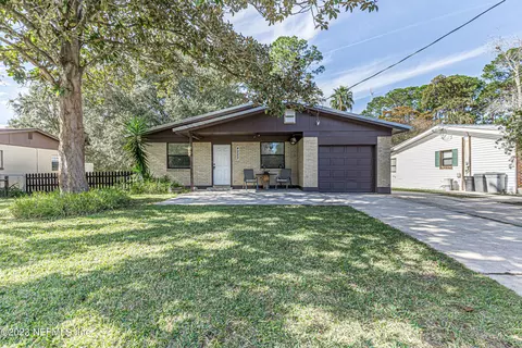 4222 Packard Dr, Jacksonville, FL 32246