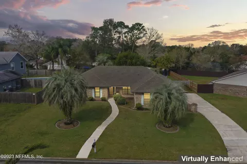 2367 Stonebridge Dr, Orange Park, FL 32065