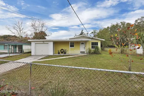 13502 Gillespie Ave, Jacksonville, FL 32218