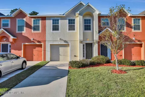 3796 Verde Gardens Cir, Jacksonville, FL 32218