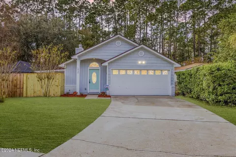 1930 Ashmore Green Dr, Jacksonville, FL 32246